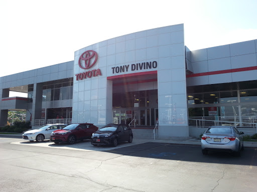 Toyota Dealer «Tony Divino Toyota», reviews and photos, 777 W Riverdale Rd, Riverdale, UT 84405, USA