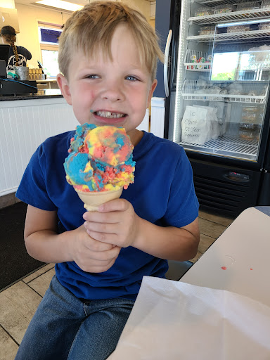 Ice Cream Shop «Creamery», reviews and photos, 15112 S Bell Rd, Homer Glen, IL 60491, USA