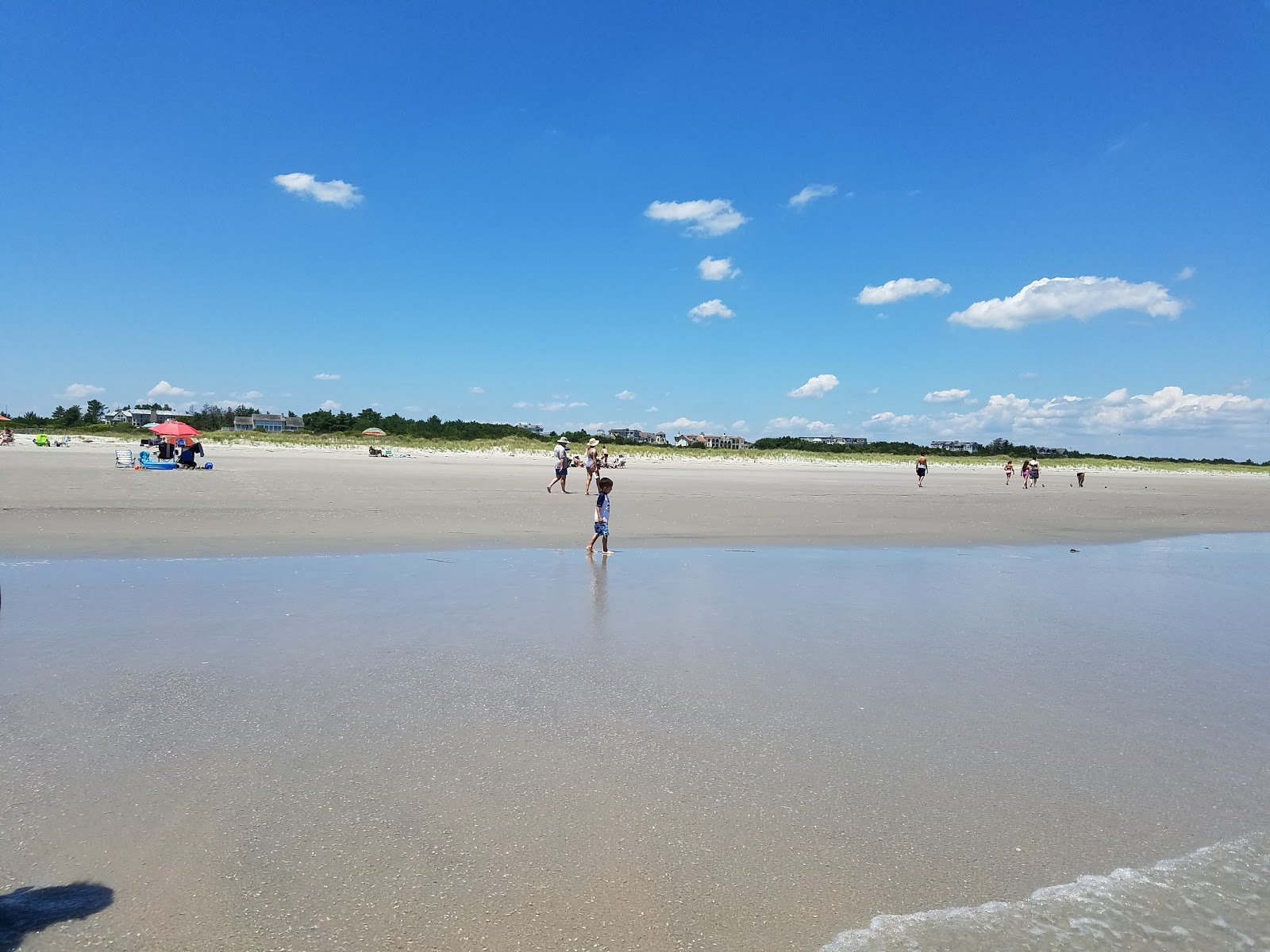 Ocean City Beach'in fotoğrafı parlak kum yüzey ile