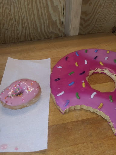 Donut Shop «Flip Flops Donut Shop», reviews and photos, 129 Bogue Inlet Dr, Emerald Isle, NC 28594, USA