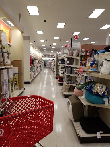 Department Store «Target», reviews and photos, 875 Lawrenceville Suwanee Rd #4000, Lawrenceville, GA 30043, USA