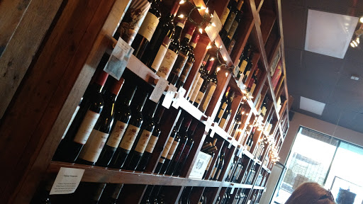 Wine Bar «Rioja! A Wine Bar», reviews and photos, 1603 Battleground Ave, Greensboro, NC 27408, USA