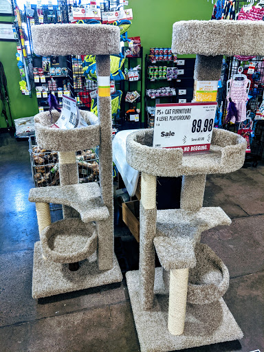 Pet Supply Store «Pet Supplies Plus», reviews and photos, 1704 Greenville Ave, Dallas, TX 75206, USA