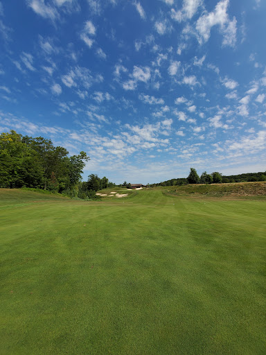 Golf Course «Little Mountain Country Club», reviews and photos, 7667 Hermitage Rd, Painesville, OH 44077, USA