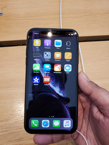 Computer Store «Apple Menlo Park», reviews and photos, 55 Parsonage Rd, Edison, NJ 08837, USA