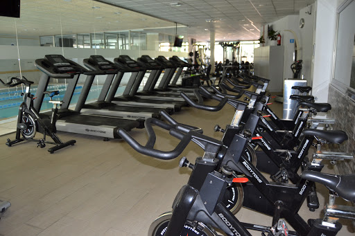 Gimnasio Móstoles Cuesa Sport en Móstoles, Madrid