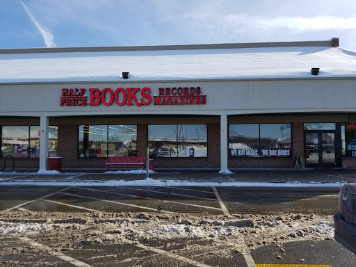 Book Store «Half Price Books», reviews and photos, 17145 W Bluemound Rd, Brookfield, WI 53005, USA