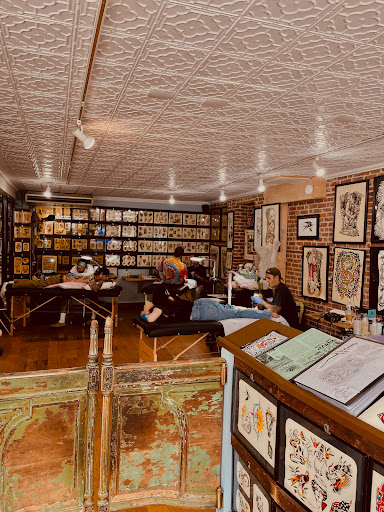 Tattoo Shop «Greenpoint Tattoo Company», reviews and photos, 131 Meserole Ave, Brooklyn, NY 11222, USA