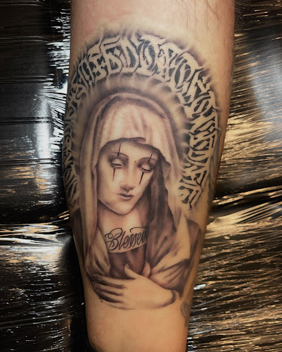 Explore anchor tattoo ideas for men, creative tattoo ideas in Vancouver, available at New Ink Tattoo