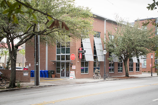 Liquor Store «Burris Liquor Store», reviews and photos, 418 Meeting St, Charleston, SC 29403, USA