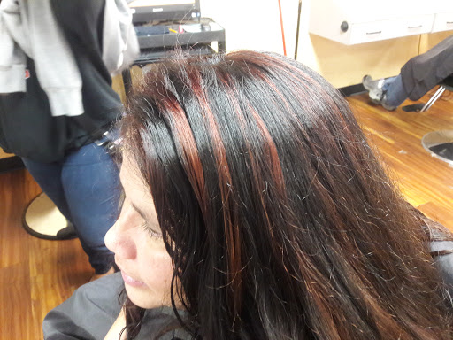 Hair Salon «SmartStyle Hair Salon», reviews and photos, 3025 Lancaster Dr NE, Salem, OR 97305, USA