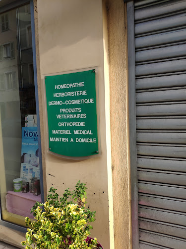 Pharmacie des Daphnées Aigueperse Nantua à Nantua