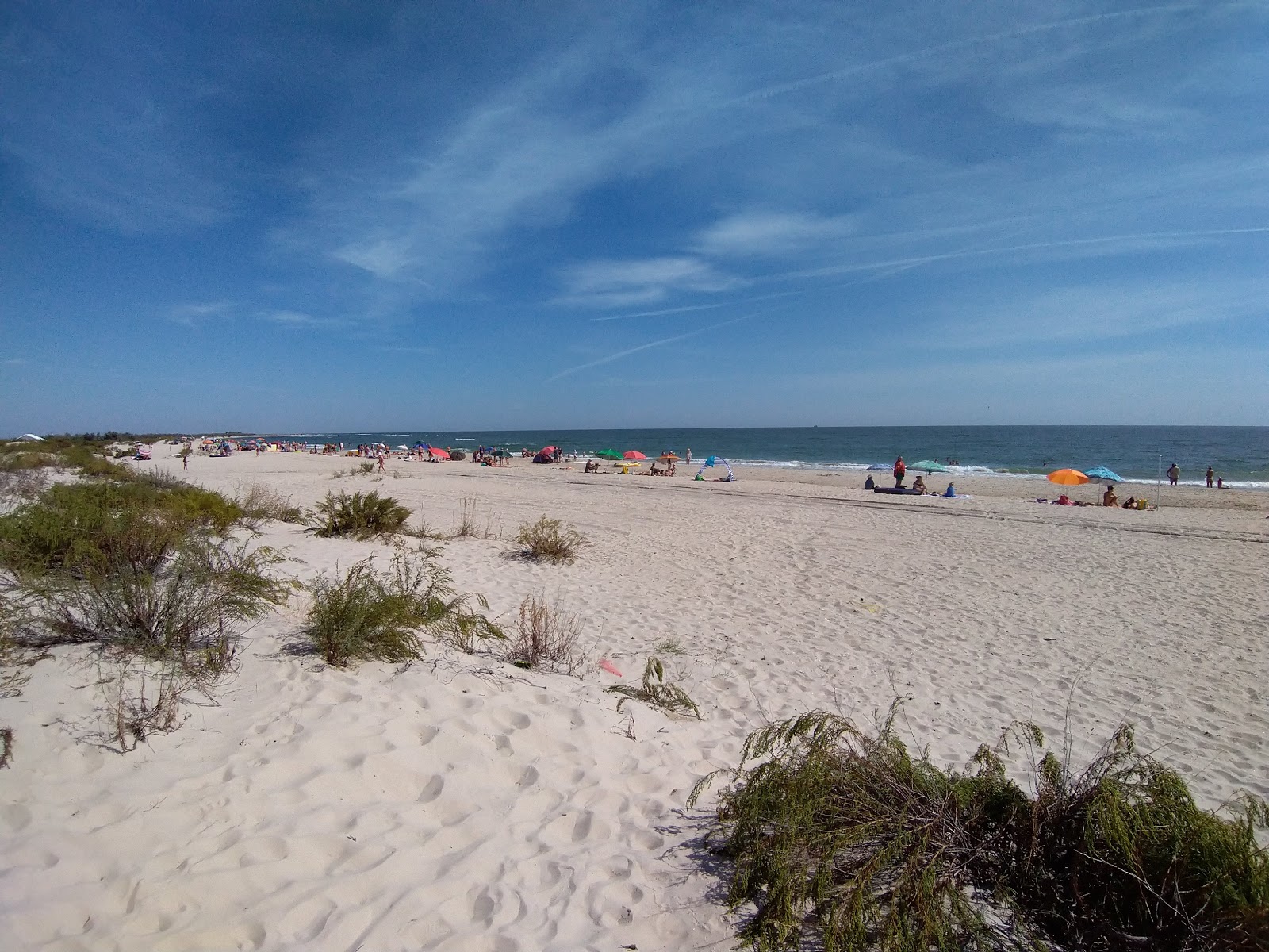 Fotografija Plyazh Kurortu Prymors'ke z svetel pesek površino