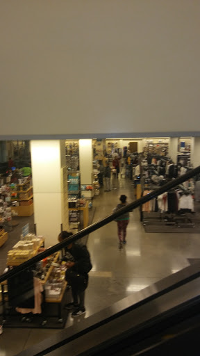 Department Store «Nordstrom Rack», reviews and photos, 3363 E Foothill Blvd, Pasadena, CA 91107, USA