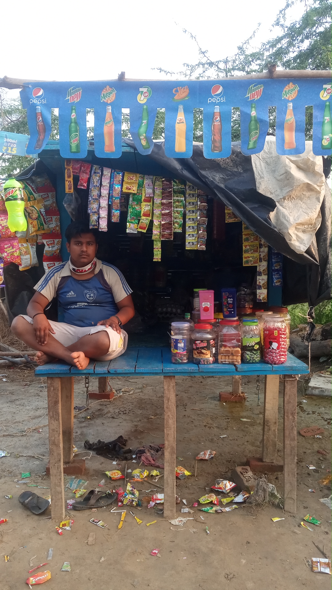 Tahir general store