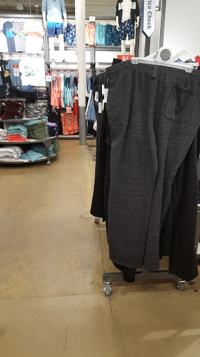 Clothing Store «Old Navy», reviews and photos, 697 Hillside Avenue, New Hyde Park, NY 11040, USA