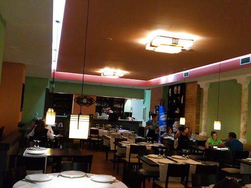 Restaurante Asiático Soho - Calle Hellín, 33, C. Cristóbal Lozano, 30, 02002 Albacete, España