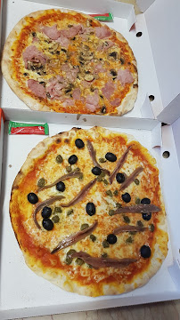 Pizza du Restaurant italien Bella Venezia à Nanterre - n°18