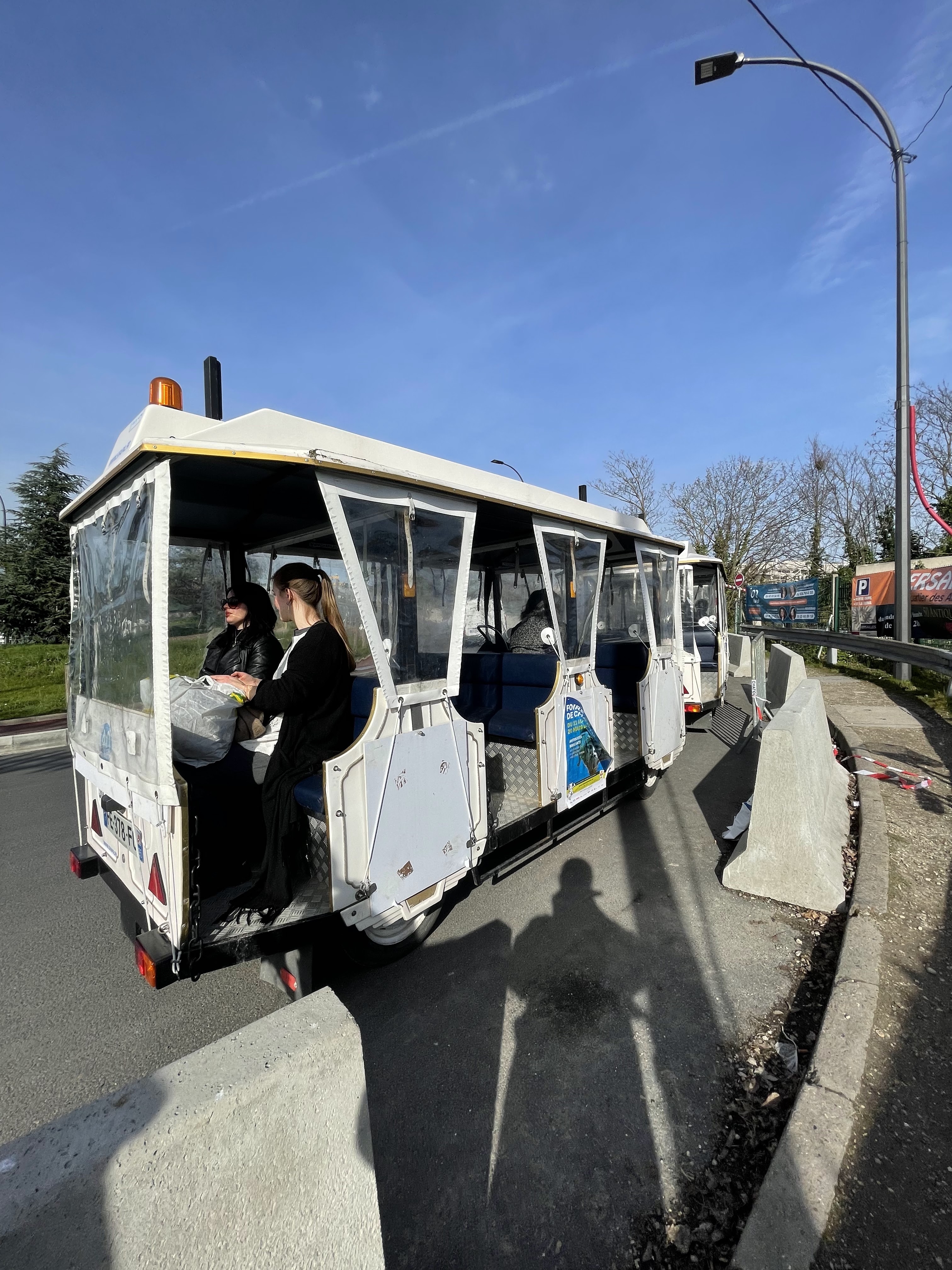 Photo n° 46 de l'avis de tiku.a fait le 21/04/2022 à 08:15