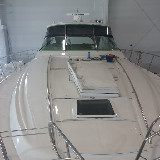 Marine Supply Store «West Marine», reviews and photos, 30060 S River Rd, Harrison Charter Township, MI 48045, USA