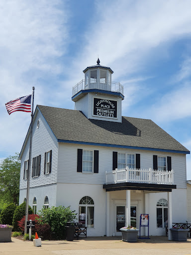 Clothing Store «The North Face Outlet», reviews and photos, 1201 Lighthouse Pl, Michigan City, IN 46360, USA