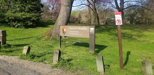 National Park «Battery Kemble Park», reviews and photos, 3035 Chain Bridge Rd NW, Washington, DC 20016, USA