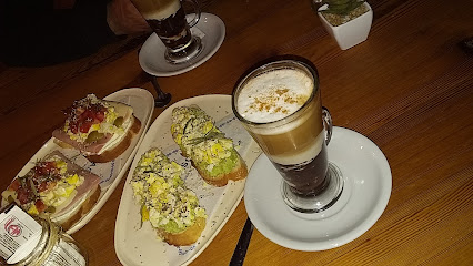 La Casona - Coffee & Brunch