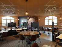 Atmosphère du Restaurant français Brasserie le QG à Savigneux - n°1