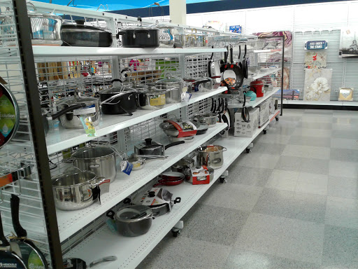 Clothing Store «Ross Dress for Less», reviews and photos, 1401 Missouri Ave N, Largo, FL 33770, USA