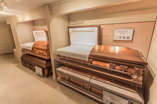 Funeral Home «Sweeney-Phillips & Holdren Funeral Home», reviews and photos, 617 N Maguire St, Warrensburg, MO 64093, USA