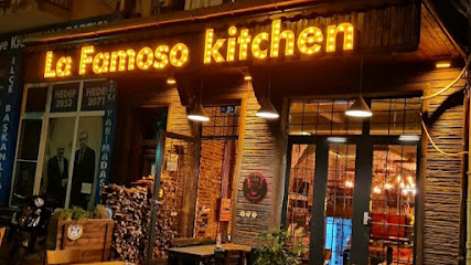 Caffe La Famoso & kitchen
