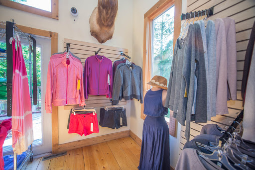 Variety Store «Totem Shop», reviews and photos, 6521 Western Ave, Glen Arbor, MI 49636, USA