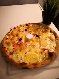 Plats et boissons du Pizzas à emporter PIZZOUM à Le Cendre - n°5