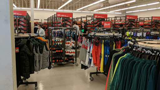 Clothing Store «Nike Clearance Store», reviews and photos, 4099 S Plaza Dr, Memphis, TN 38116, USA