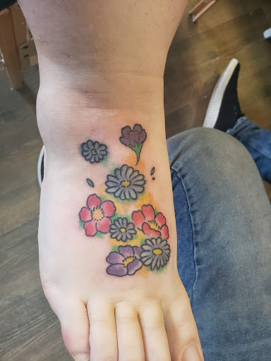 Tattoo Shop «Black Diamond Studios», reviews and photos, 584 W Loudon St, Chambersburg, PA 17201, USA