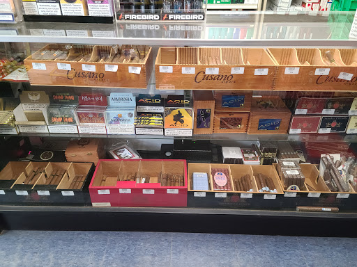 Tobacco Shop «Smoker Friendly», reviews and photos, 332 18th St, Greeley, CO 80631, USA