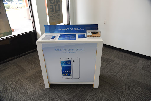 Cell Phone Store «Cricket Wireless Authorized Retailer», reviews and photos, 9115 Little Rd, New Port Richey, FL 34654, USA