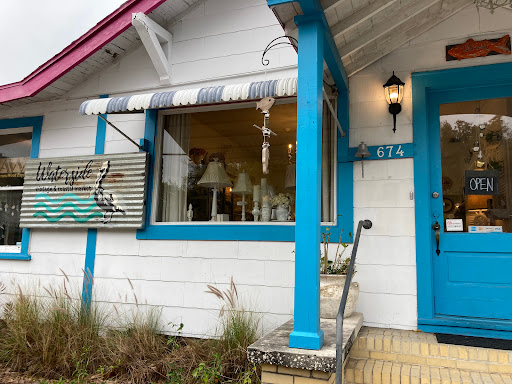 Waterside Furnishings, 357 Scotland St, Dunedin, FL 34698, USA, 