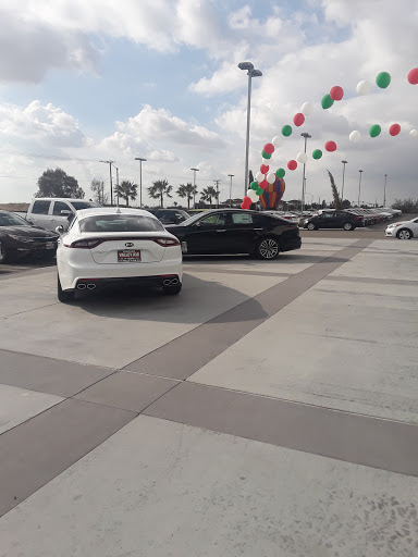 Kia Dealer «Valley Kia of Fontana», reviews and photos, 16272 S Highland Ave, Fontana, CA 92336, USA