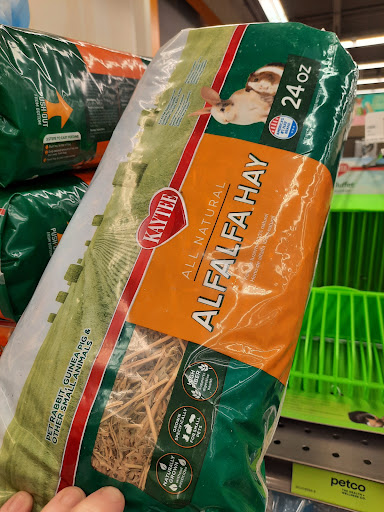 Pet Supply Store «Petco Animal Supplies», reviews and photos, 1930 SW Wanamaker Rd, Topeka, KS 66604, USA