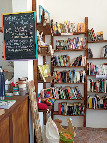 Opiniones de Proteo libros objetos café en Canelones - Librería