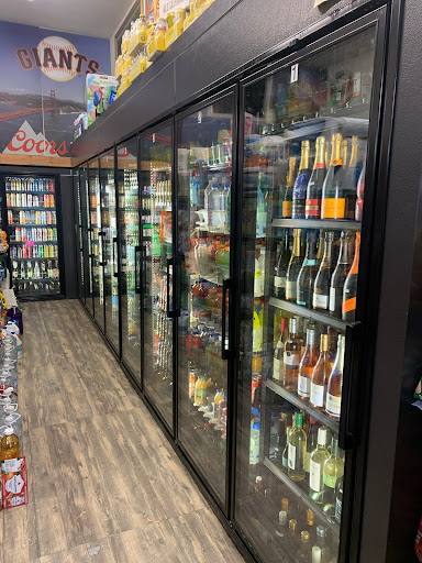 Liquor Store «Judah Ninth Avenue Liquors», reviews and photos, 1400 9th Ave, San Francisco, CA 94122, USA