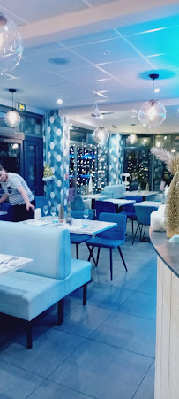 Atmosphère du Restaurant français Restaurant Le Grand Bleu à Berck - n°7