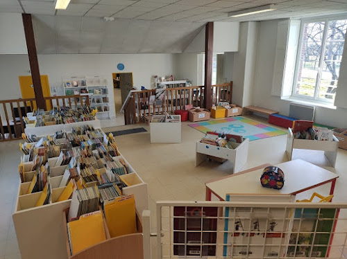 Bibliothèque à Saint-Mars-du-Désert