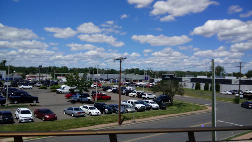 Auto Body Shop «Hoffman Auto Body: East Hartford», reviews and photos, 700 Connecticut Blvd, East Hartford, CT 06108, USA