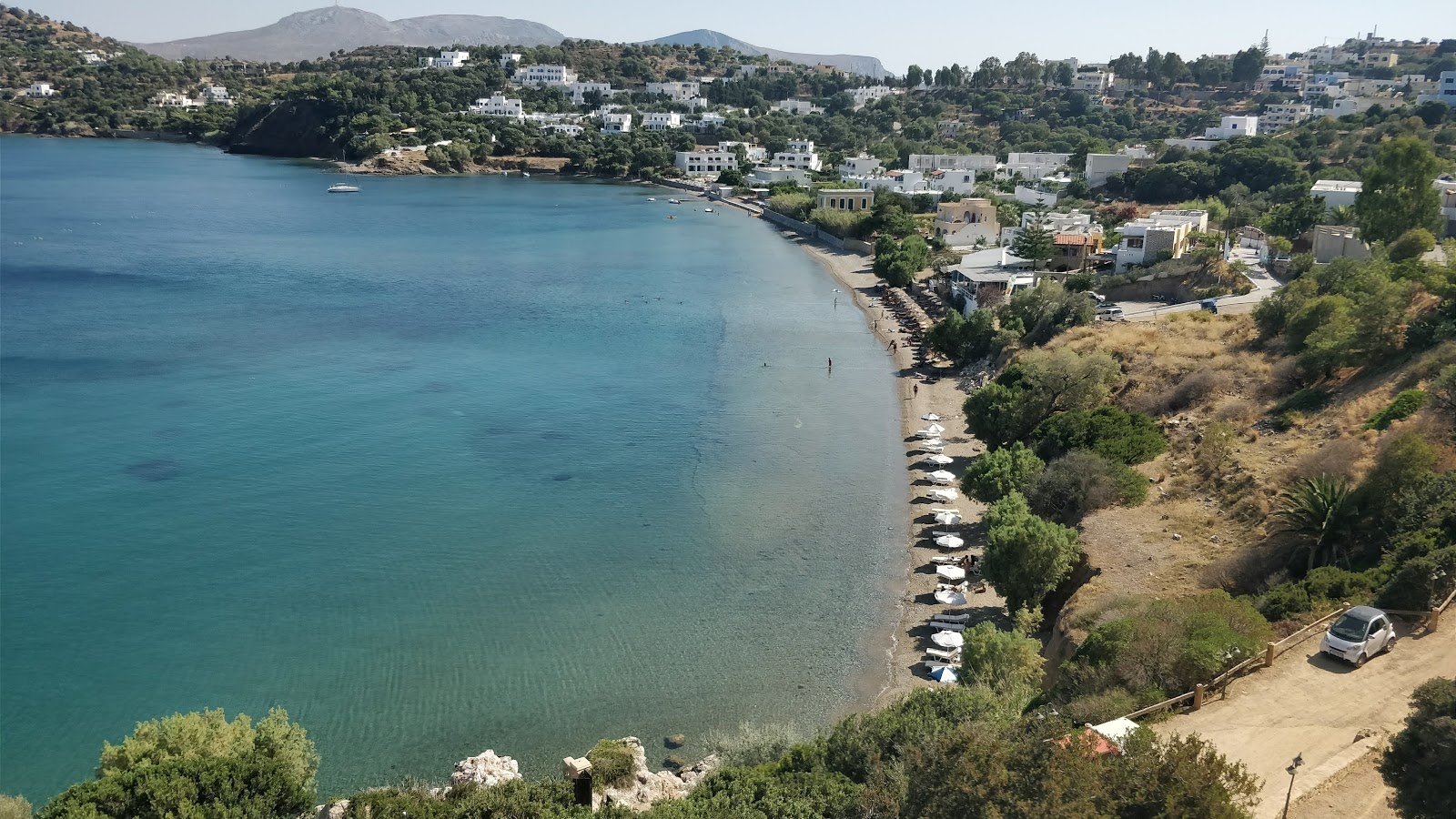 Vromolithos beach'in fotoğrafı - rahatlamayı sevenler arasında popüler bir yer