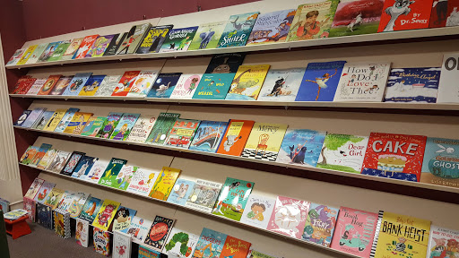 Book Store «River Oaks Book Store», reviews and photos, 3270 Westheimer Rd, Houston, TX 77098, USA