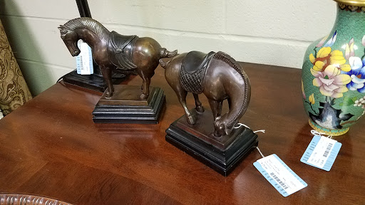 Consignment Shop «2nd Debut Furniture Resale», reviews and photos, 10968 Westheimer Rd, Houston, TX 77042, USA