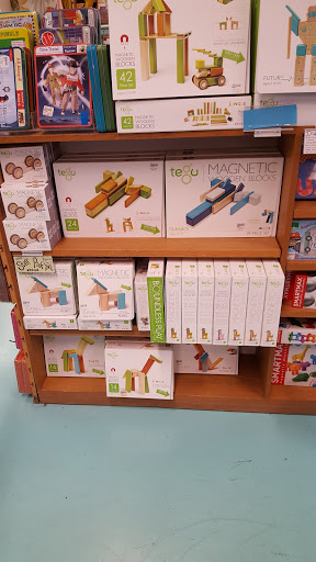 Toy Store «Terra Toys», reviews and photos, 2438 W Anderson Ln, Austin, TX 78757, USA