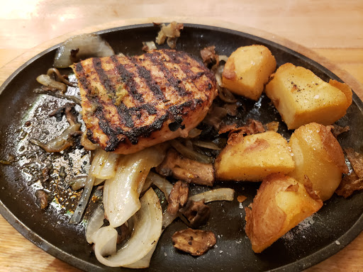 Applebee's Grill + Bar